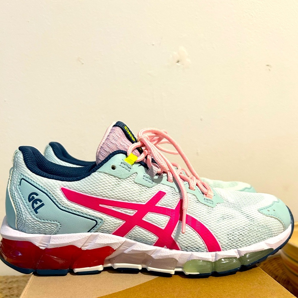 ASICS - Gel Quantum 360, Excellent Condition
